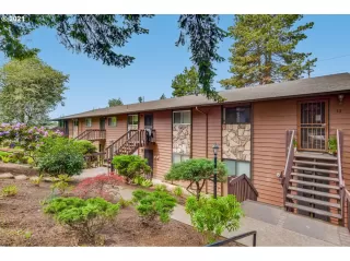 Photo #1: 21630524 Listing