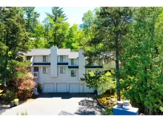 Photo #1: 21630699 Listing