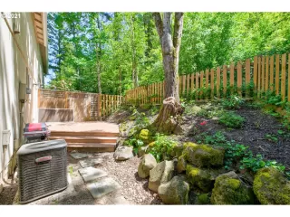 Photo #3: 21630699 Listing