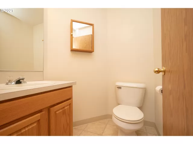 MLS: 21631227 Condo For Sale