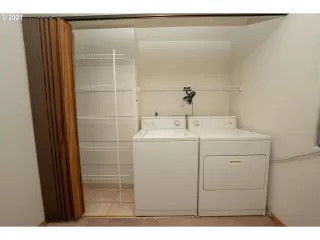 Photo #3: 21631227 Listing