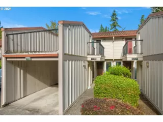 Photo #1: 21631723 Listing