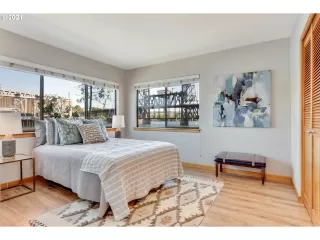 Photo #2: 21632010 Listing 