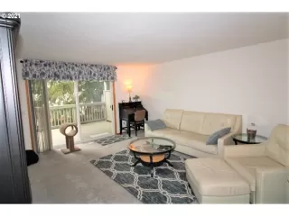 Photo #2: 21633137 Listing