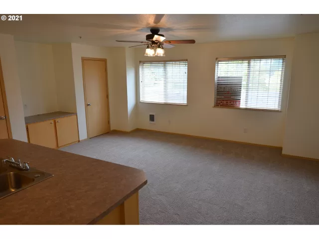 MLS: 21633326 Condo For Sale