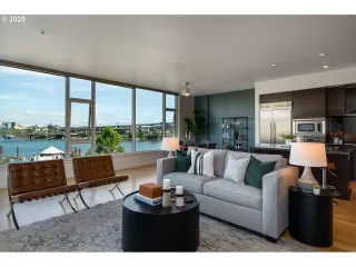 Photo #4: 21633454 Listing 