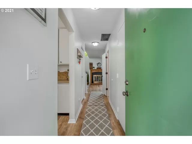 MLS: 21633548 Condo For Sale
