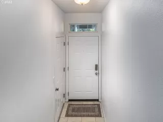 Photo #4: 21633974 Listing