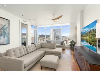 Photo #1: 21634016 Listing