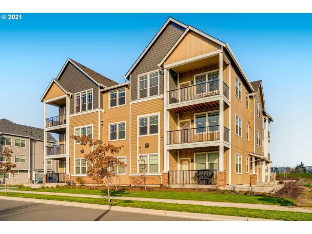 MLS: 21634227 Condo For Sale