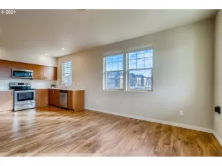 Photo #3: 21634227 Listing