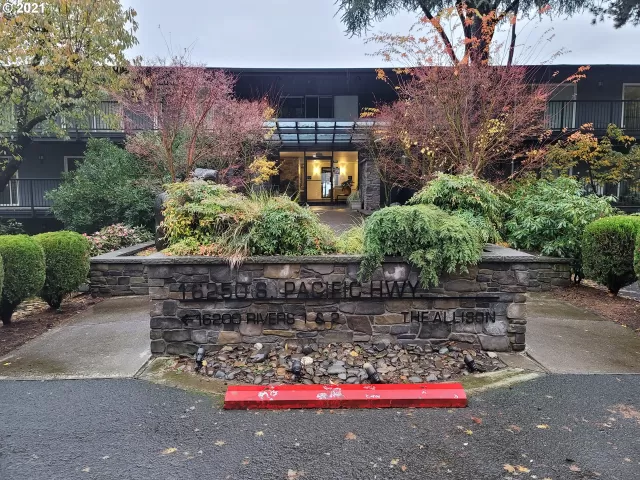 MLS: 21635485 Condo For Sale