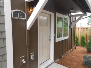 Photo #1: 21635538 Listing 