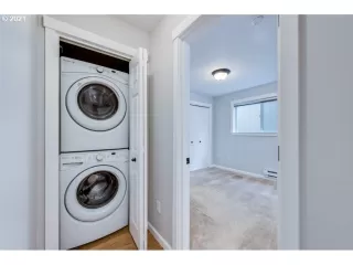 Photo #1: 21635722 Listing 