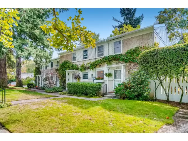 MLS: 21636517 Condo For Sale