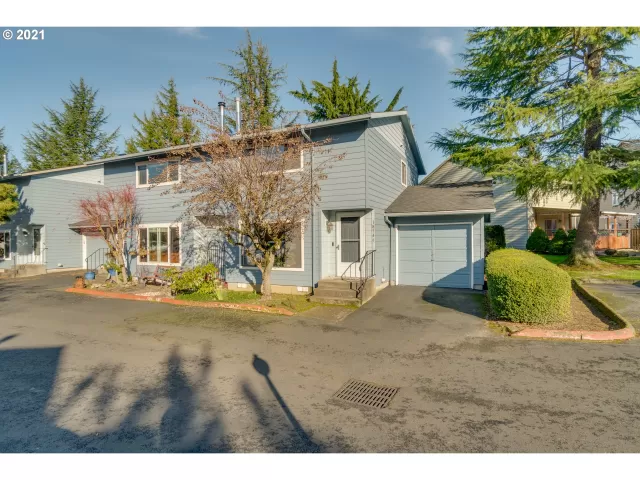 MLS: 21636755 Condo For Sale