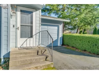 Photo #1: 21636755 Listing