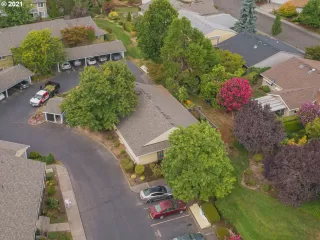 Photo #1: 21638006 Listing