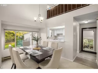 Photo #2: 21638206 Listing 