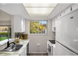 Photo #4: 21638206 Listing 