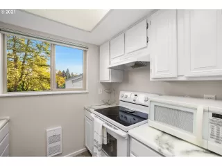 Photo #6: 21638206 Listing 