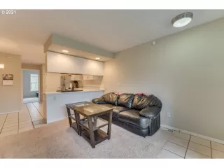 Photo #1: 21639083 Listing