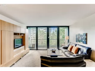 Photo #2: 21639554 Listing