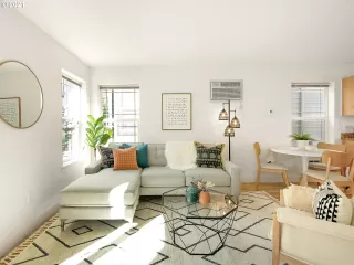 Photo #3: 21641244 Listing