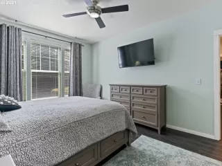 Photo #2: 21642119 Listing