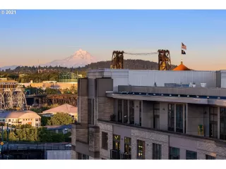 Photo #2: 21642177 Listing 