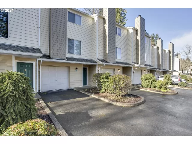 MLS: 21643013 Condo For Sale