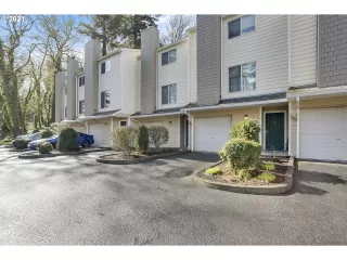 Photo #1: 21643013 Listing