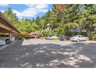 Photo #6: 21643275 Listing