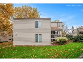 Photo #2: 21643952 Listing 