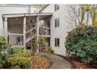 Photo #3: 21643952 Listing 