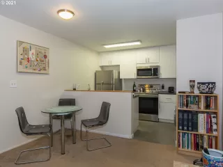 Photo #1: 21644854 Listing