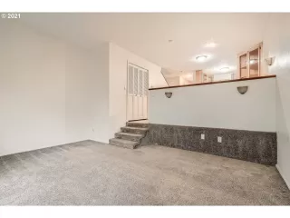 Photo #2: 21645006 Listing