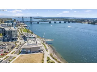 Photo #2: 21646467 Listing