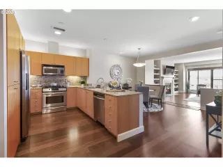 Photo #3: 21646467 Listing