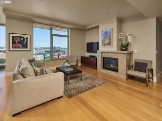 Photo #2: 21647454 Listing 