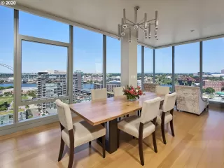 Photo #4: 21647454 Listing 