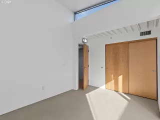 Photo #3: 21648671 Listing