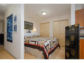 Photo #3: 21649504 Listing 