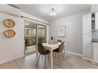 Photo #5: 21650200 Listing