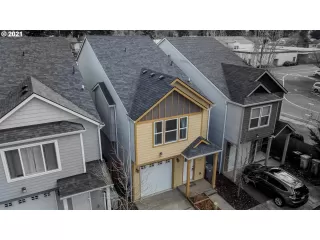 Photo #1: 21651264 Listing