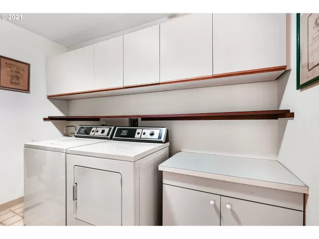 MLS: 21651292 Condo For Sale