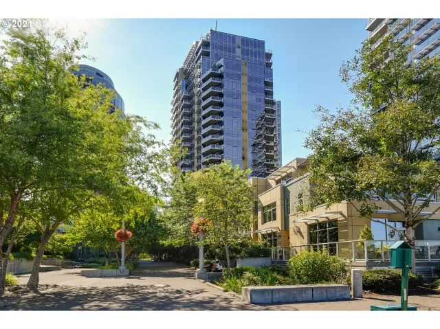 MLS: 21651702 Condo For Sale