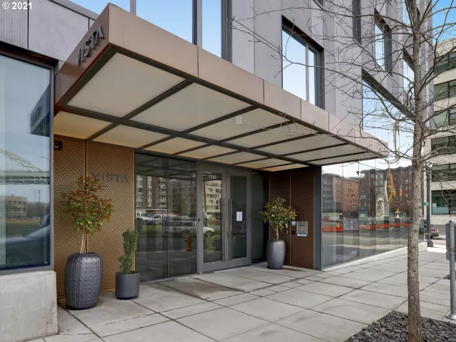 MLS: 21651931 Condo For Sale