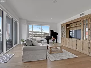 Photo #3: 21651931 Listing 