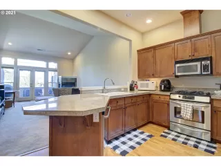 Photo #6: 21651986 Listing 